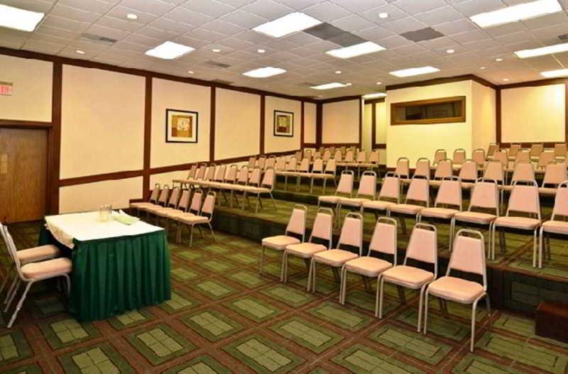 Quality Inn & Conference Center Akron Exterior foto